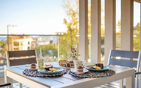 Aura Luxury Suites - Olympiada Seaside Getaways